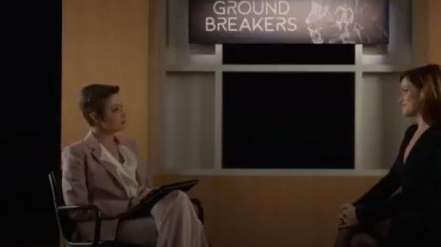 Theory Demitria Pants in Dusty Lilac worn by The Interviewer in WHAT / IF (S01E10)