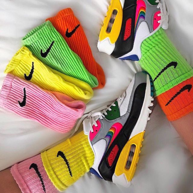 Nike Yellow socks as seen on the Instagram account of @rebeccahyldahl