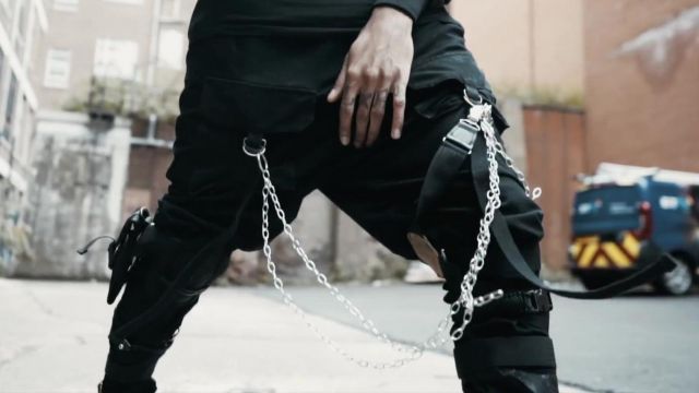 Black cargo pants worn by Scarlxrd in his I NEED SPACE. music video