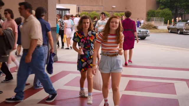 Sneakers Reebok Freestyle Hi of Eleven (Millie Bobby Brown) in Stranger  Things (S03E02) | Spotern