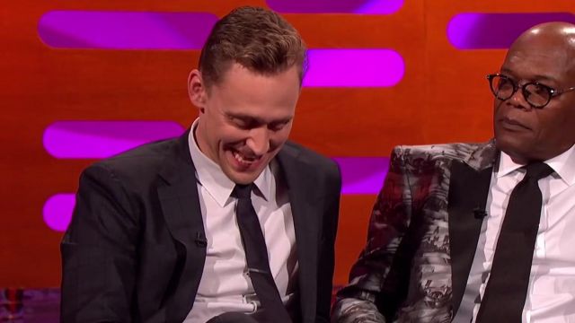 Black Tie worn by Tom Hiddleston in The Graham Norton Show 04/08/2017
