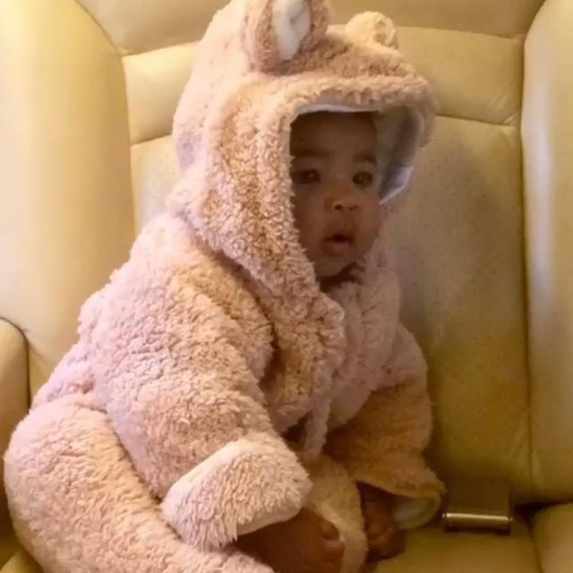 Damidy Baby Warm Fleece Ear Hoodie Romper worn by True Thompson Khloe Kardashian Instagram Stories September 30, 2018