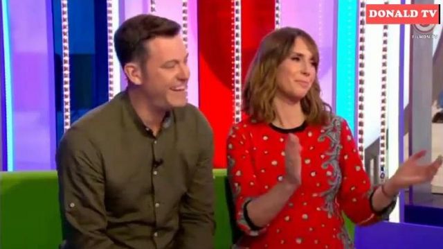 shirt in khaki worn by Matt Baker in The ONE Show of 08 April 2019
