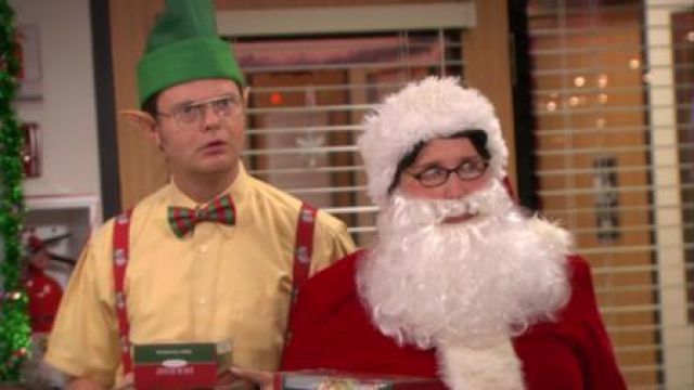 Santa Suspenders of Dwight Schrute (Rainn Wilson) in The Office (Season 06  Episode 13) | Spotern