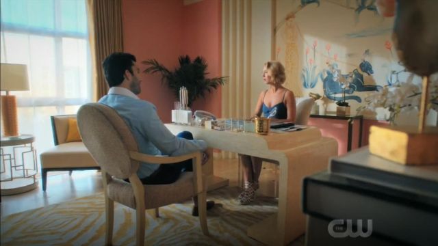 Steve Madden Slithur Dress Sandal worn by Petra Solano (Yael Grobglas) in Jane the Virgin (Season 05 Episode 16)