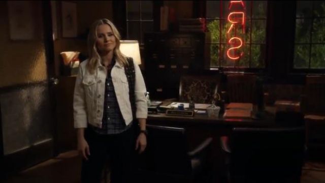 Trave Zoey Crop Denim Jacket worn by Veronica Mars (Kristen Bell) in Veronica Mars (Season 04 Episode 05)