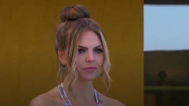 The Woods Fine Jewelry Baguette Diamond Heart worn by hannah Brown in The Bachelorette