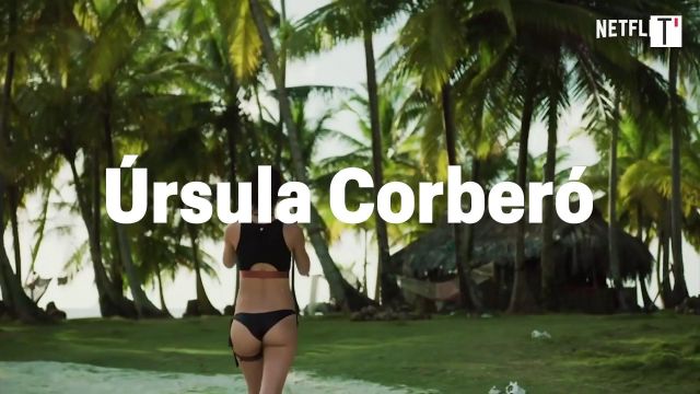 The bottom swimsuit black Úrsula Corberó in the video She plays Tokyo in “La Casa de Papel” : meeting with Úrsula Corberó
