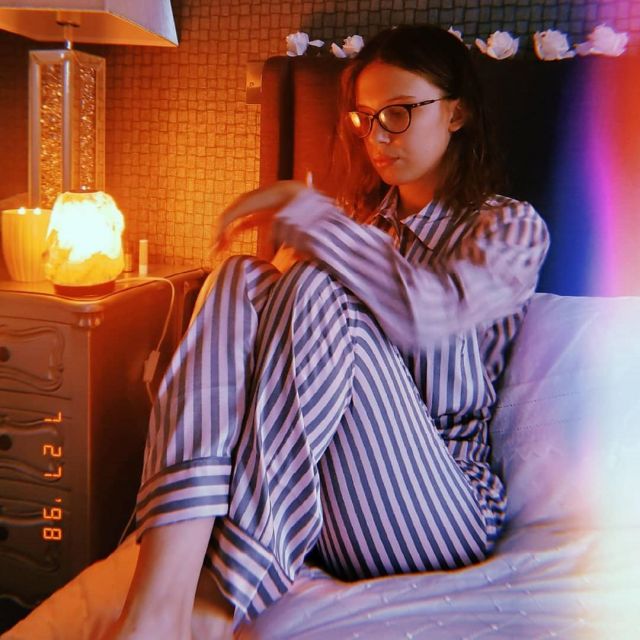 The Pajamas striped Morgan Lane worn by Millie Bobby Brown on his account Instagram @Milliebobbybrown