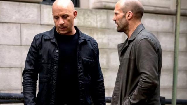 Gray Single Breasted Cotton Trench Long Coat worn by Ian Shaw (Jason Statham) as seen in the fate of the furious