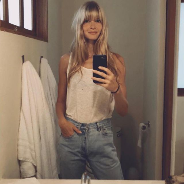 High Waist Jean Pants Worn By Julia Stegner On Her Instagram Account Juliastegner Spotern