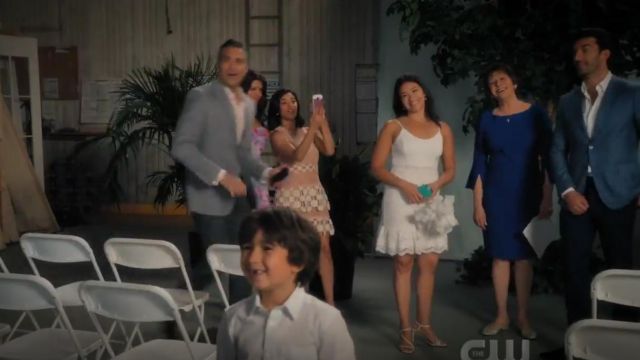 Aqua White Lace Mini Dress worn by Jane Villanueva (Gina Rodriguez) in Jane the Virgin (Season 05 Episode 19)