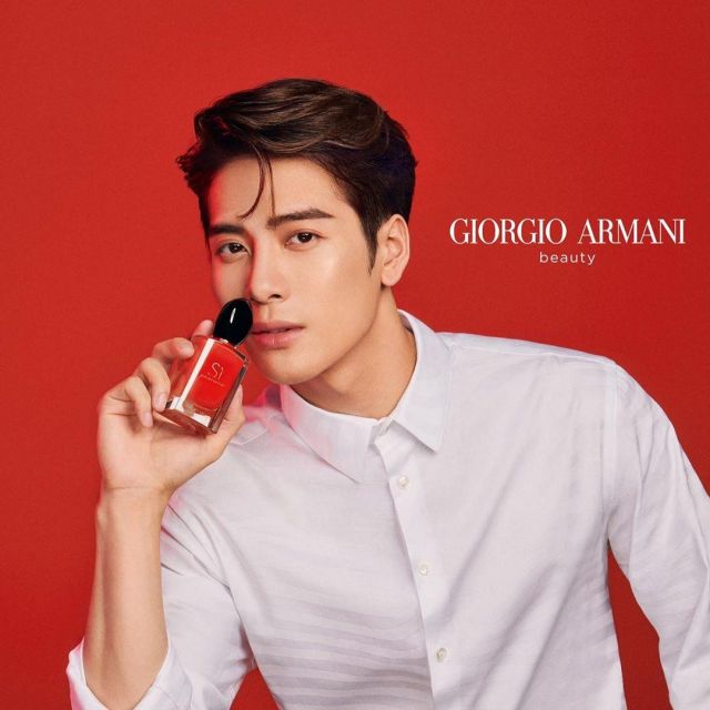 Giorgio Armani Si Perfume presented by Jackson Wang on the Instagram account @jacksonwang852g7
