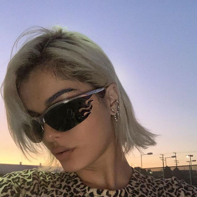 Sunglasses from Bebe Rexha on the account instagram of @beberexha