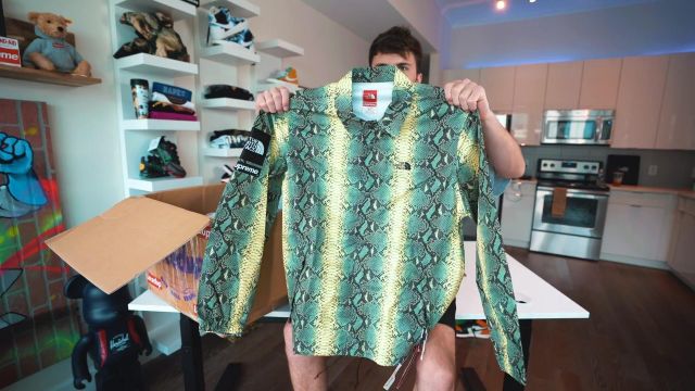 The green jacket printed snake Supreme X The North Face of Harrison Nevel in Unboxing A $5000.00 BEST Reviewed Hypebeast Mystery Box!