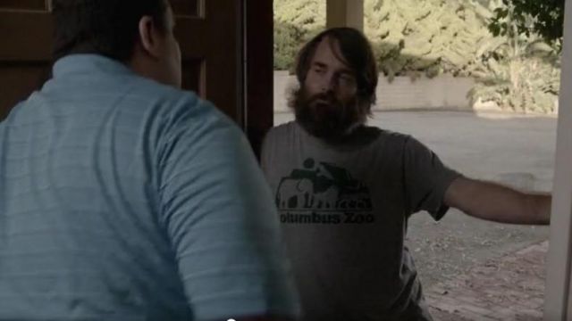 Homage The Columbus Zoo T Shirt in Grey worn by Phil Tandy Miller (Will Forte) in The Last Man on Earth (Season 02 Episode 05)
