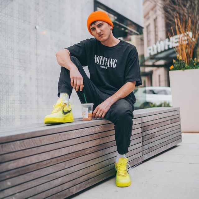 air force 1 off white volt outfit