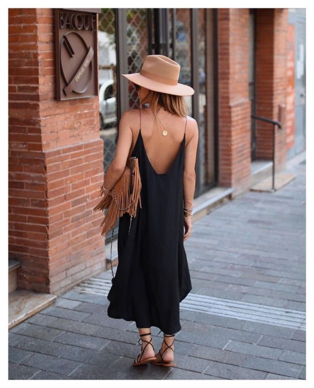 La robe longue noire de Cindy P sur le compte Instagram de @boho_addict