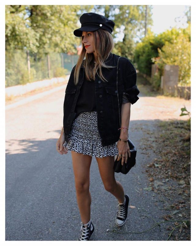 La gorra gavroche negra de Cindy P en la cuenta de Instagram de @boho_addict