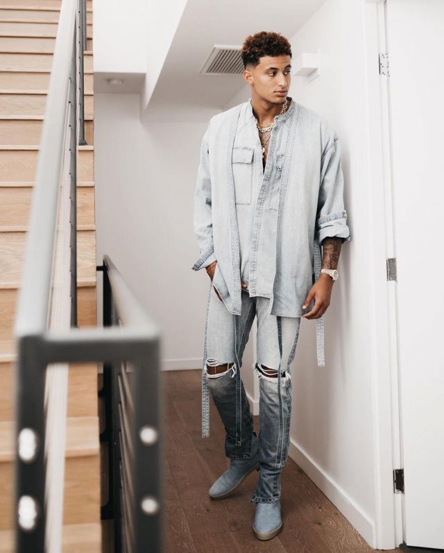 Les Bottines en daim grises de Kyle Kuzma sur le compte Instagram de @kuz