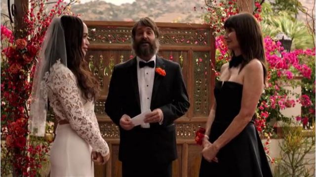 BHLDN Long Sleeved Lace Up Back Wedding Dress worn by Erica Dundee (Cleopatra Coleman) in The Last Man on Earth (Season 04 Episode 07)
