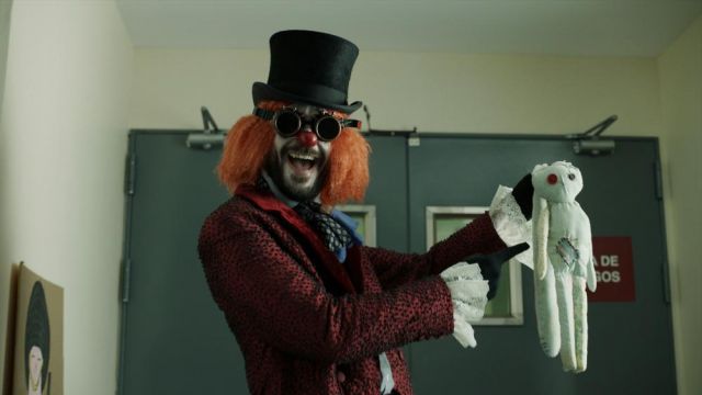 "Crazy" Rabbit of El Professor aka The Clown (Álvaro Morte) as seen in Money Heist S01E13