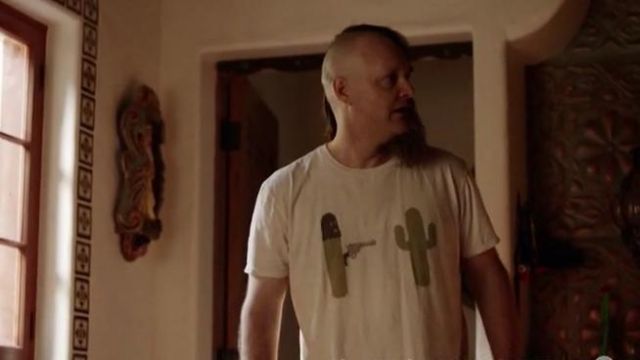 Threadless Cactus Printed Tee worn by Phil Tandy Miller (Will Forte) in The Last Man on Earth (Season 04 Episode 15)