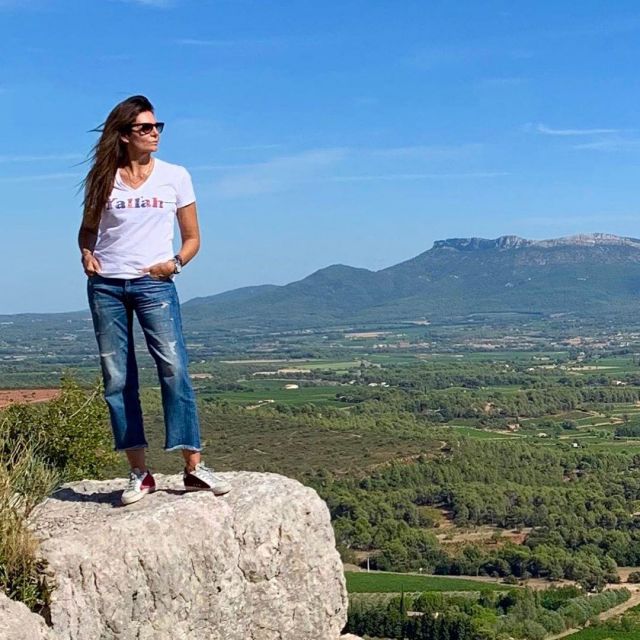 The White T Shirt Yallah Of Veronika Loubry On The Account Instagram Of Veronikaloubry Spotern