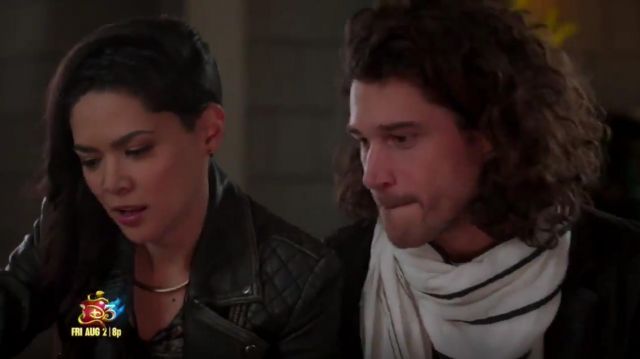 Tous les Saints de Fret de Veste en Cuir portés par Bex Mack (Lilan Bowden) dans l'Andi Mack (S03E20)