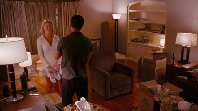 U-Haul Boxes of Abby (Katherine Heigl) in The Ugly Truth