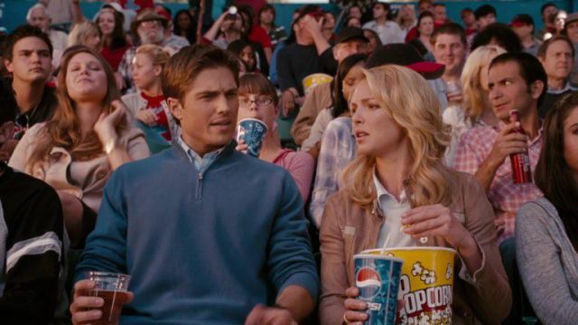 Pepsi Soft Drink of Abby (Katherine Heigl) in The Ugly Truth