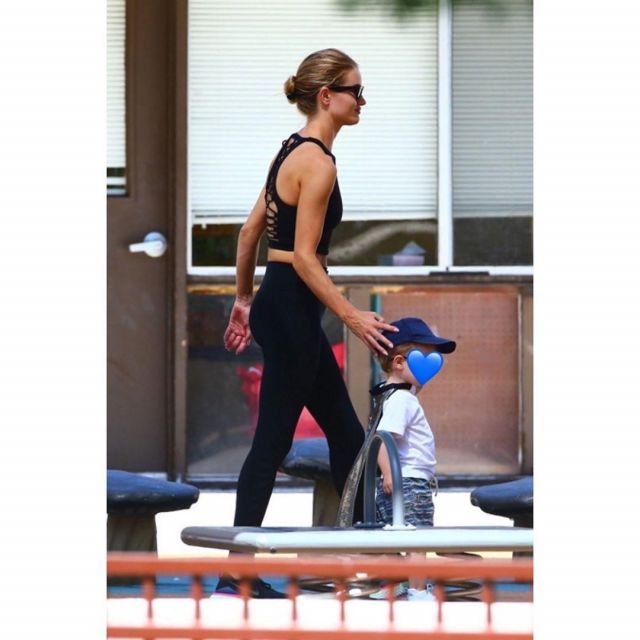 celebrities wearing nike epic react