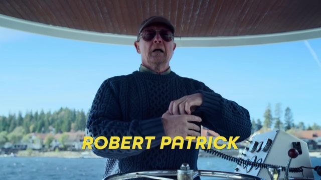 Ray Ban aviator black sunglasses worn by Captain Perry (Robert Patrick) in The Laundromat