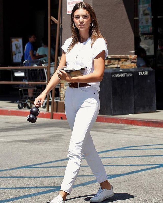 Veja Esplar Leather Sneaker In Extra White worn by Emily Ratajkowski Los Angeles August 29, 2019