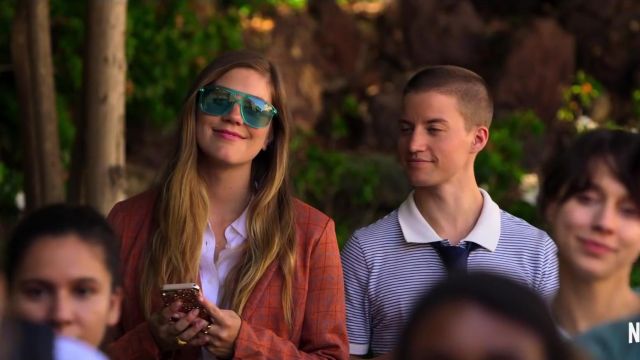Light blue sunglasses worn by Laura Dreyfuss in The Politician (S01E01)