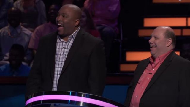 Black suit worn by Steve on Beat Shazam S01E03 June, 08 2017