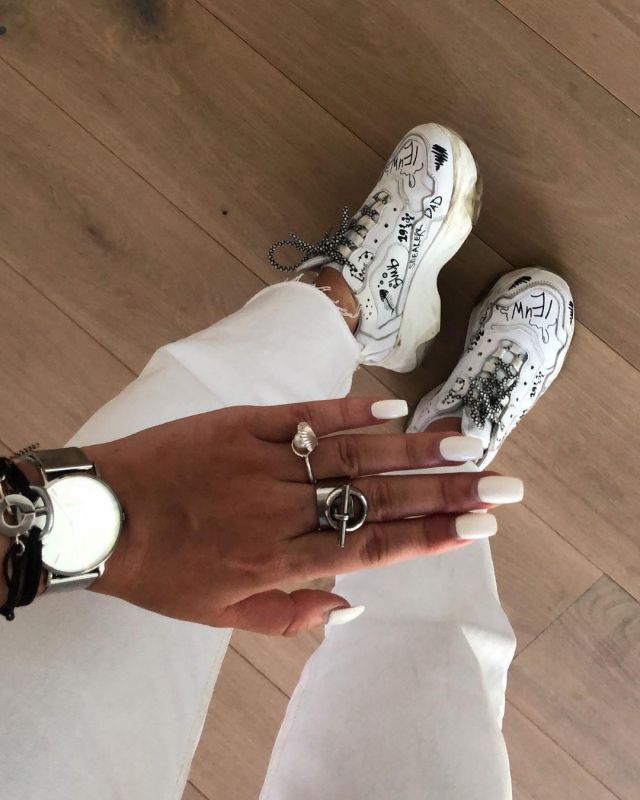 The ring Magali worn by Mathilde Mas account on the Instagram of ...