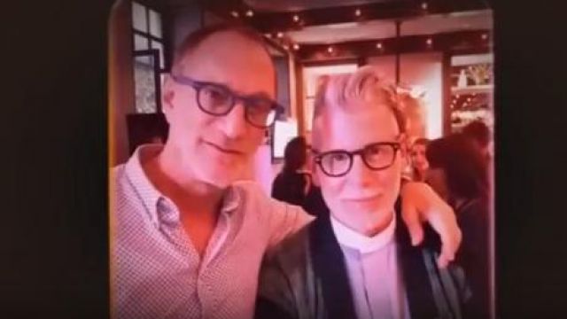 Gafas de sol usadas por Gary Wassner en Project Runway: Fashion Startup S01E01