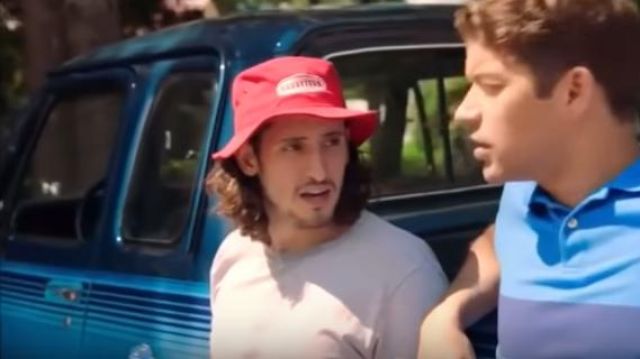 White T-Shirt worn by (Lou-Pascal Tremblay) in Jeremiah (S03E01)