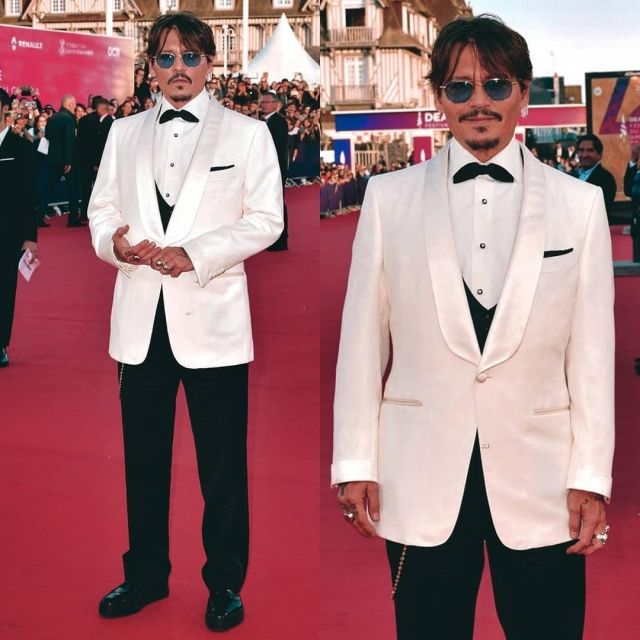 Tom Ford white jacket worn by  Johnny Depp Waiting for the Barbarians Premiere at Deauville Film Festival September 8, 2019l