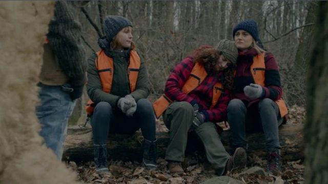 Kodiak black leather ankle boots worn by Piper Chapman (Taylor Schilling) in Orange Is the New Black (Season07-Episode08)
