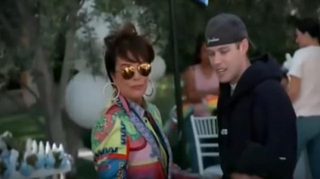 Versace medusa pop foulard print jacket worn by (Kris Jenner) in Keeping Up with the Kardashians Season 17 Episode1