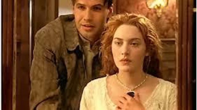 Collier "Le coeur de l'océan" de Rose Dewitt Bukater (Kate Winslet) dans Titanic