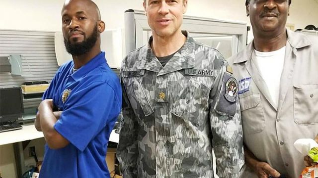 La veste militaire de l’US Space Command portée par Roy McBride (Brad Pitt) dans le film Ad Astra