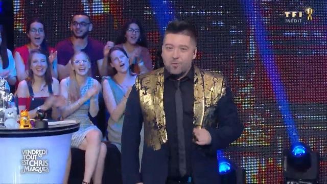 The black blazer and gold by Chris Marks on Friday, anything goes with Arthur