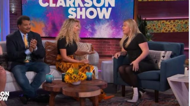 Gianvito Rossi leather ankle boots worn by Kelly Clarkson on The Kelly Clarkson Show September 24, 2019
