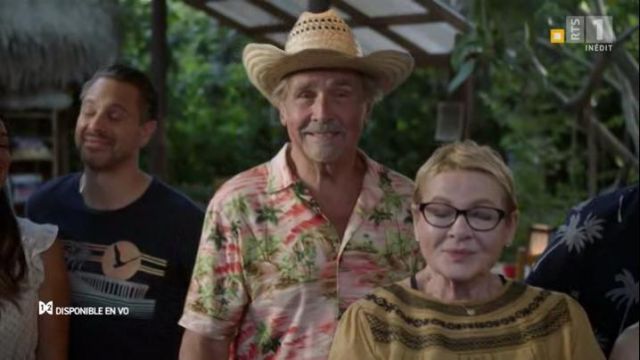 Ralph Lauren Hawaiian Shirt porté par John (James Brolin) dans la Vie en Morceaux Saison 4 Épisode 1