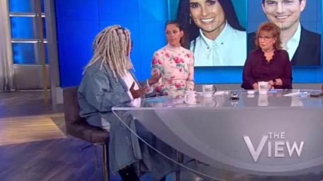 Les reveries distressed floral-print cashmere turtleneck sweater worn by Abby Huntsman on The View September 25, 2019
