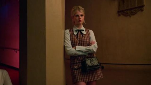 Chanel black lambskin CC mania waist belt bag worn by Astrid (Lucy Boynton) in The Politician Season 1 Episode 3