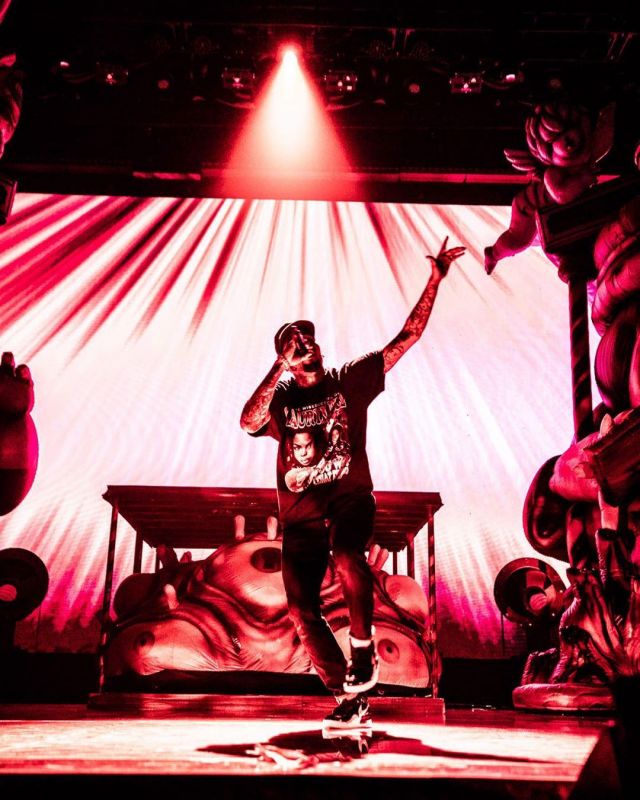 Les Sneakers Jordan Legacy 312 de Chris Brown sur le compte Instagram de @chrisbrownofficial